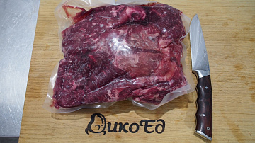 Фото Котлетное мясо верблюда